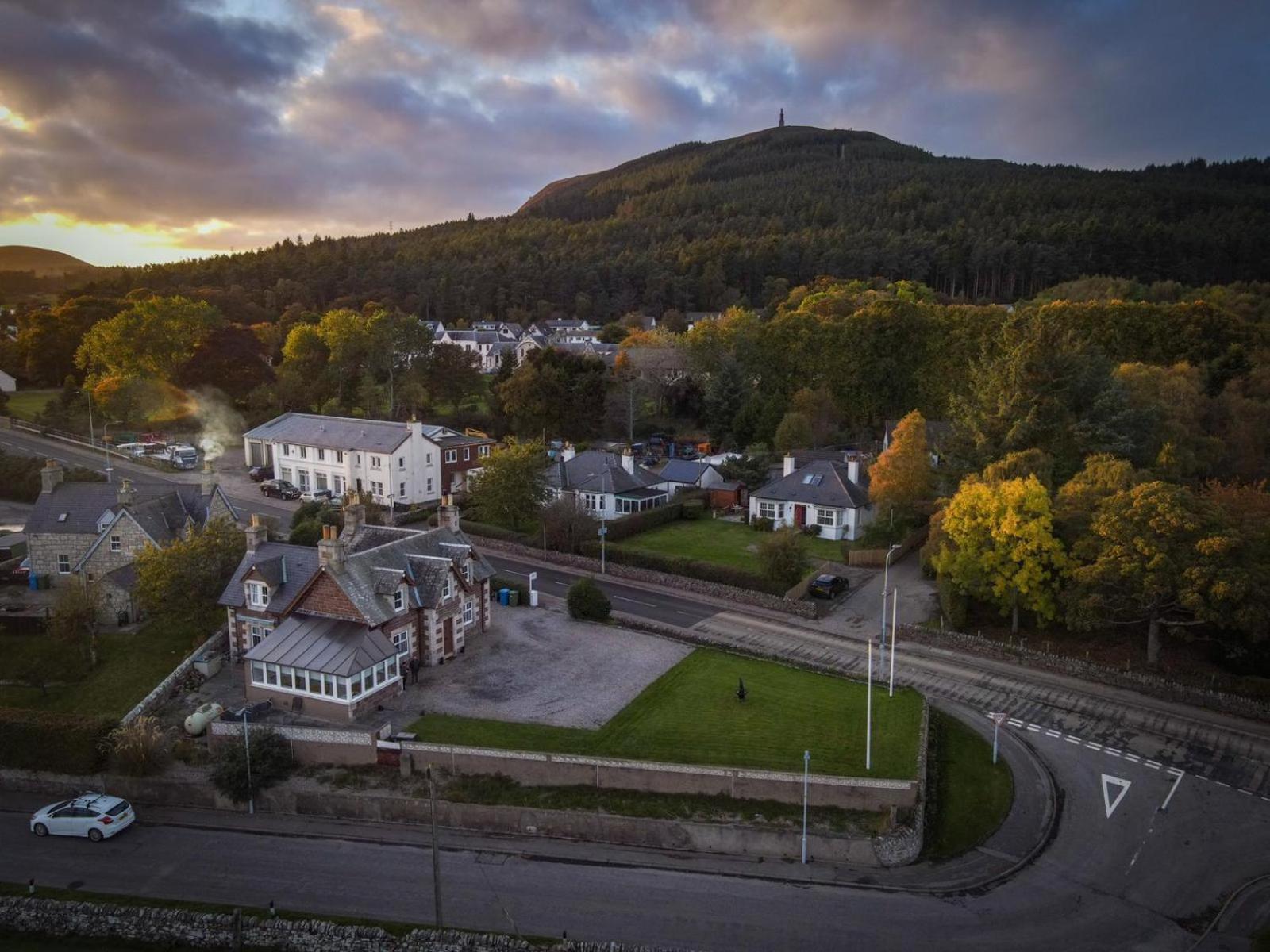 Glenshee Guest House Golspie Kültér fotó
